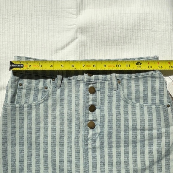Billabong Indigo Skirt, Size 25 - Picture 10 of 13
